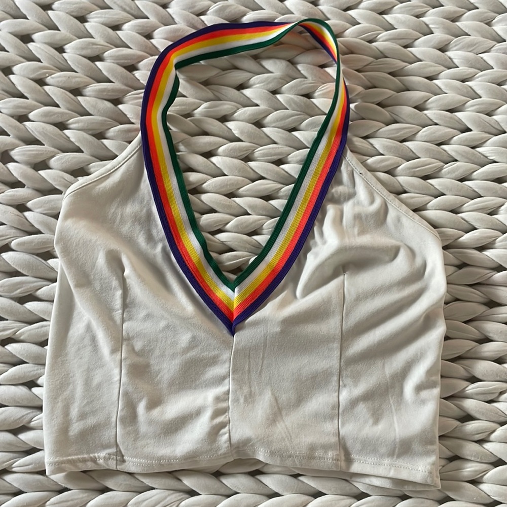 halter crop top